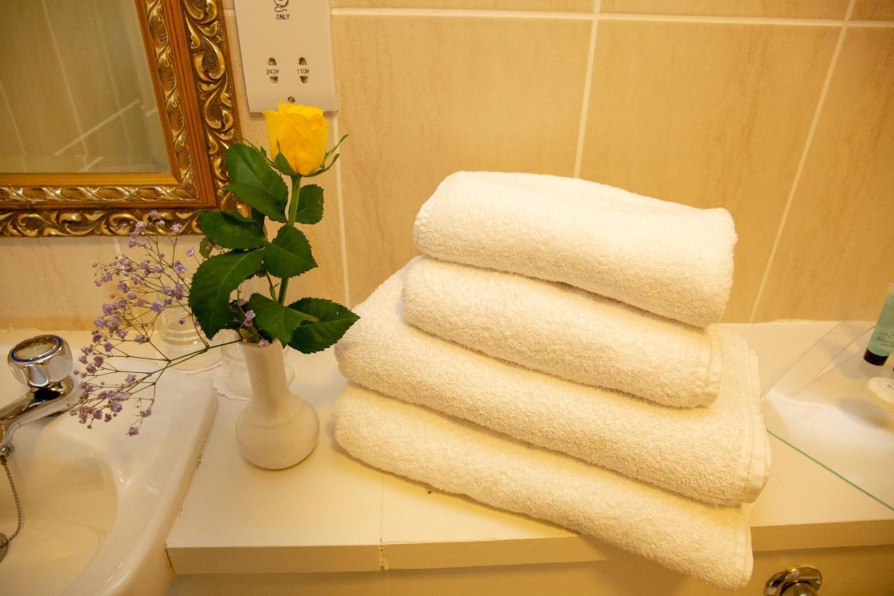 Peacockes Hotel Maam Cross Εξωτερικό φωτογραφία